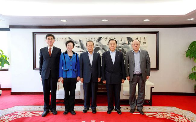 20170403097274.jpg 海南省毛超峰來訪照片_副本.jpg