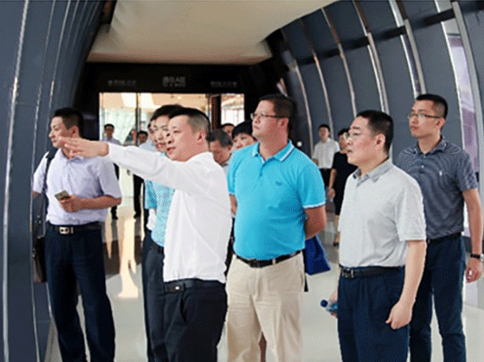 國辦、財(cái)政部專題調(diào)研組調(diào)研三亞國際免稅城